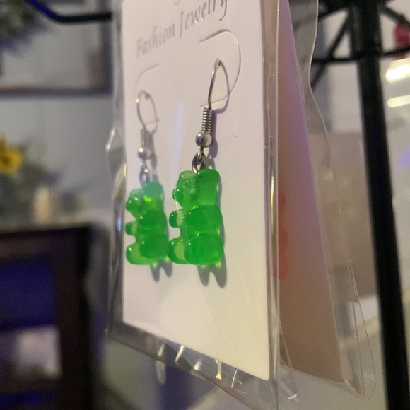 🛍️Green Gummy Bear Earrings 🛍️3for$13🛍️ - Picture 2 of 3